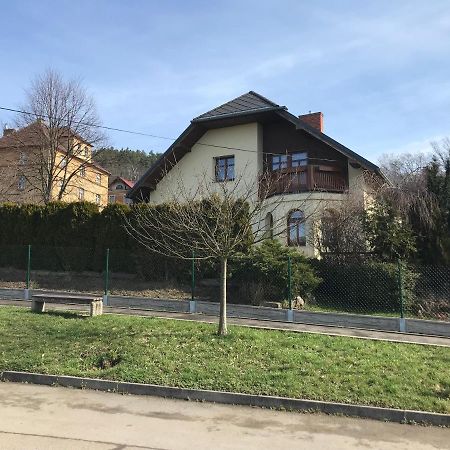 Villa Dum U Koupaliste à Česká Kamenice Extérieur photo