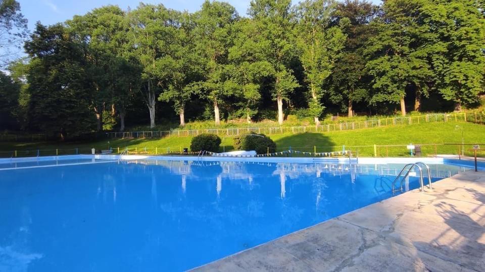 Villa Dum U Koupaliste à Česká Kamenice Extérieur photo